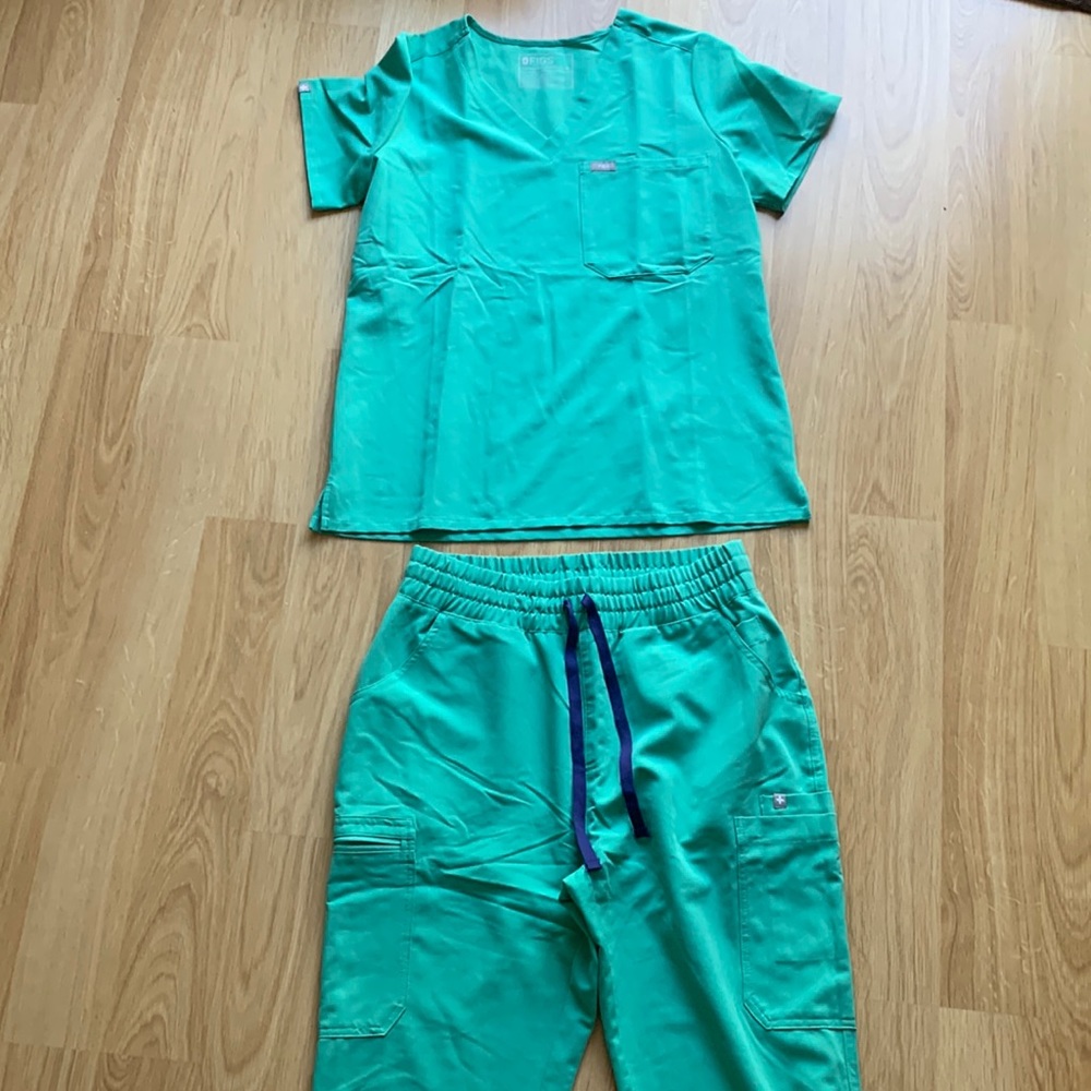 Figs Scrubs Green Surgical